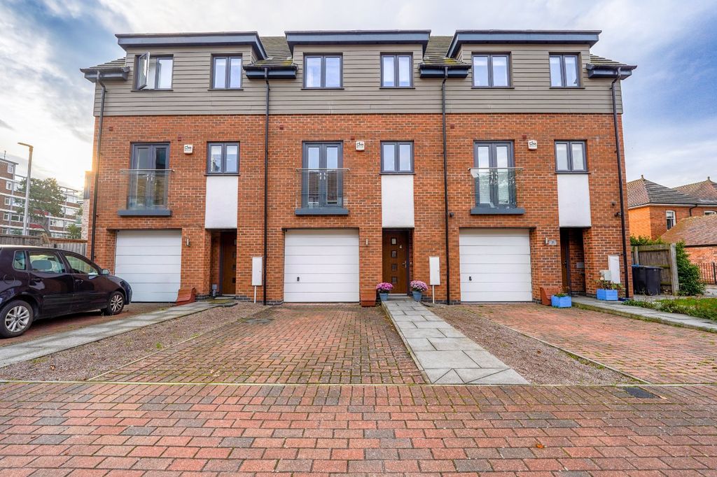 Property photo 1 of 19 Picture No. 27