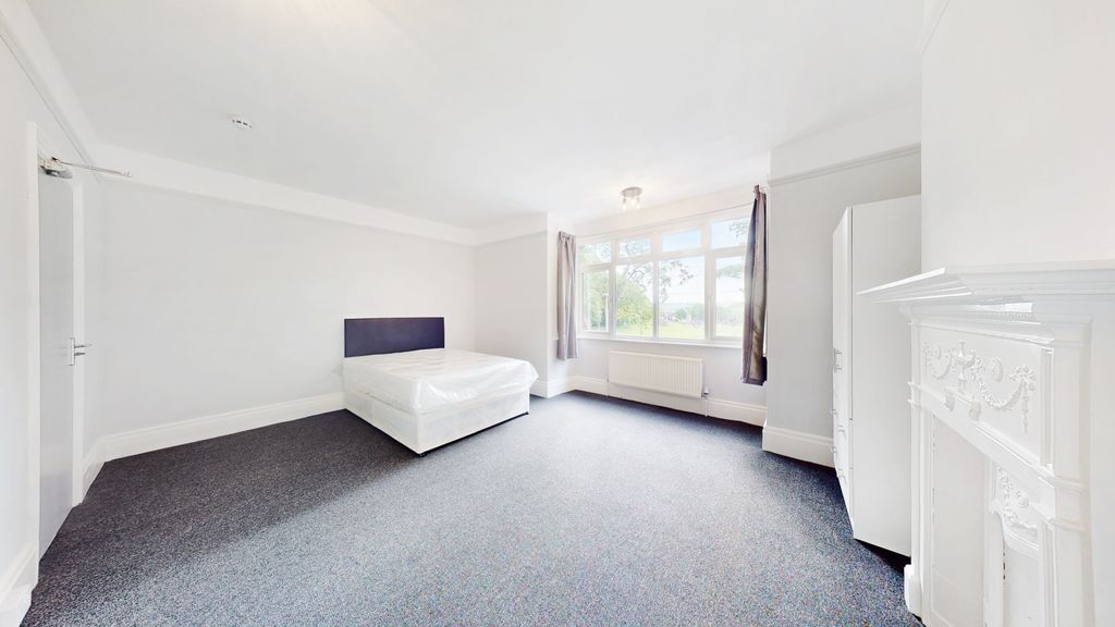 Property photo 3 of 9 Bedroom 3, 20 Kingston Road - Zxpgc5Thyk6Yzn6Pfmjg