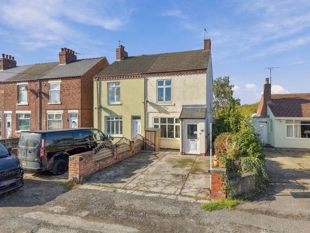 Property photo 1 of 27