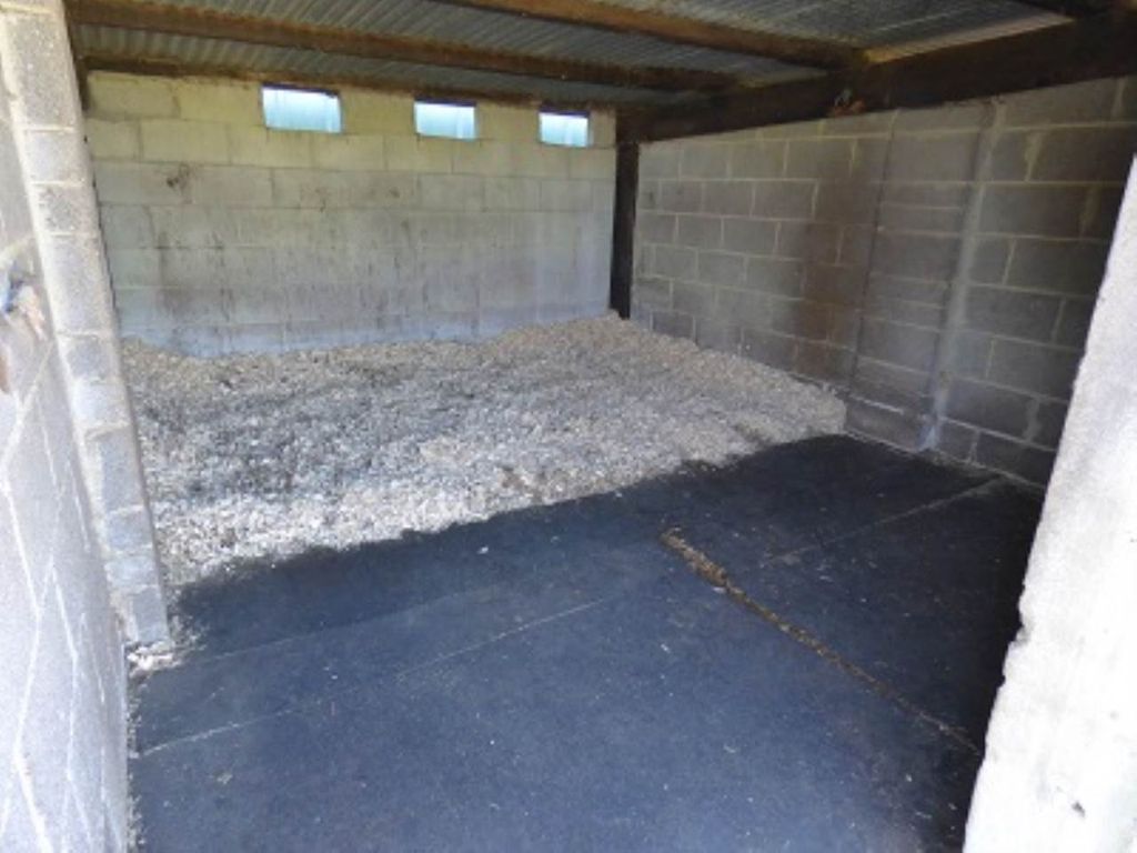 Property photo 3 of 7 Internal Stable