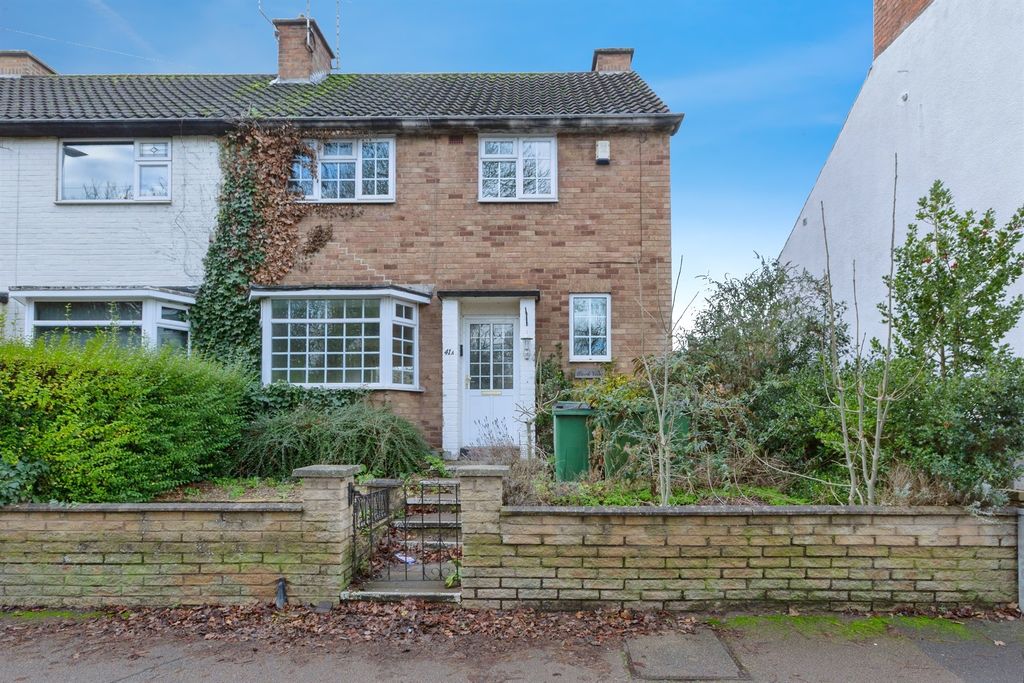 Property photo 1 of 17