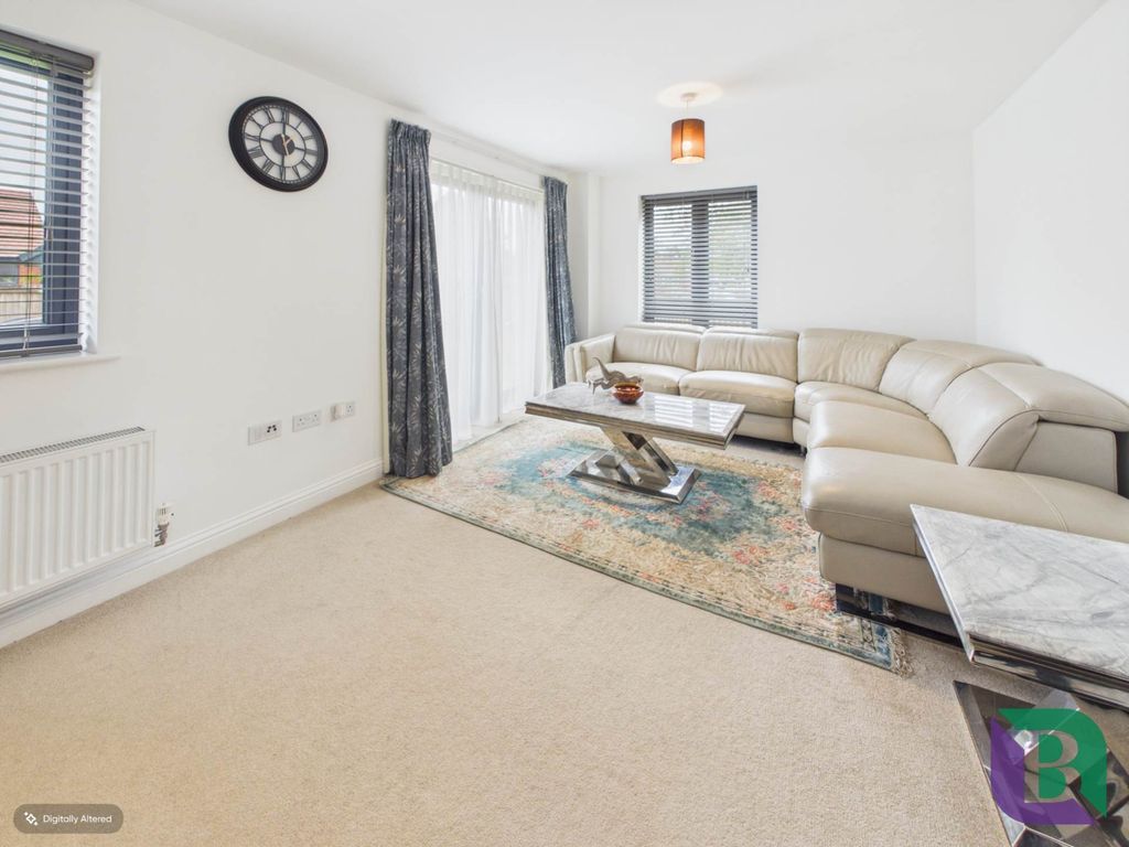Property photo 2 of 19