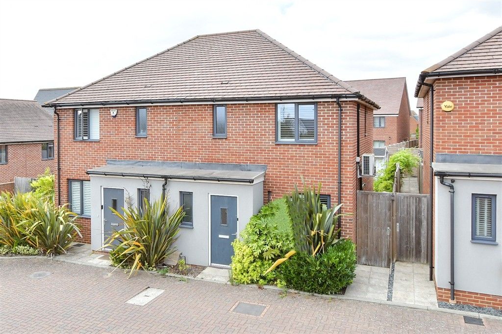 Property photo 1 of 13 External (Web)