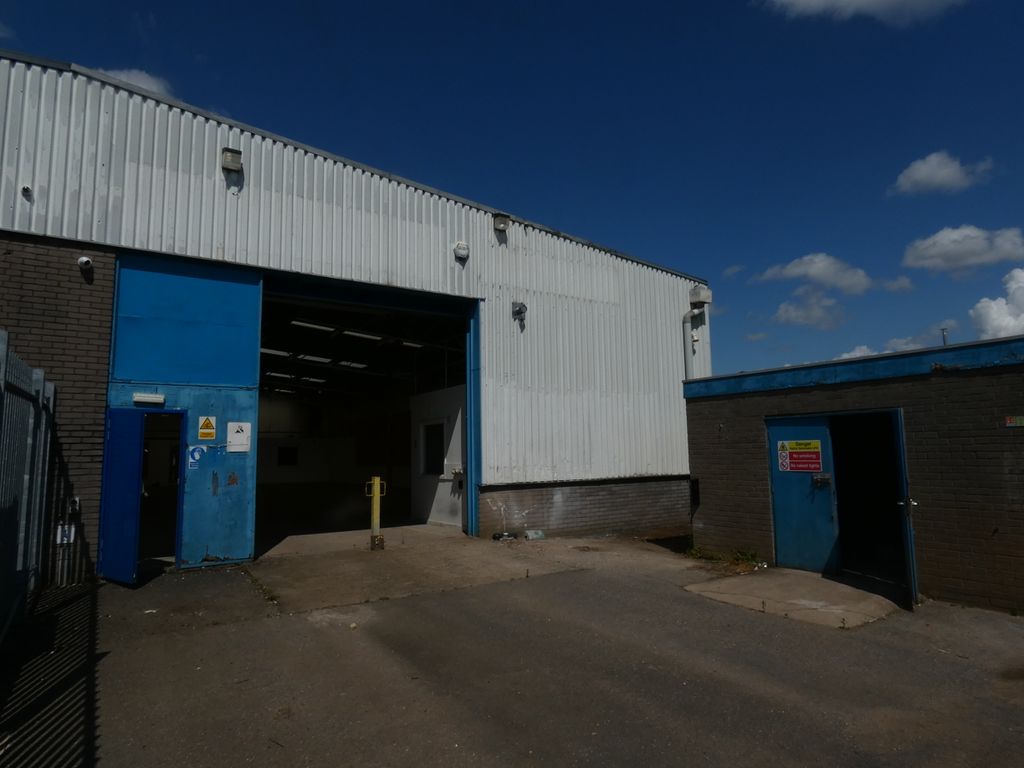 Property photo 1 of 5