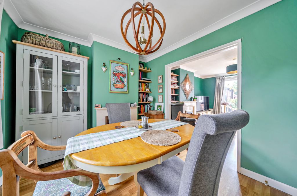 Property photo 3 of 21 1457878-20-6A036F...
