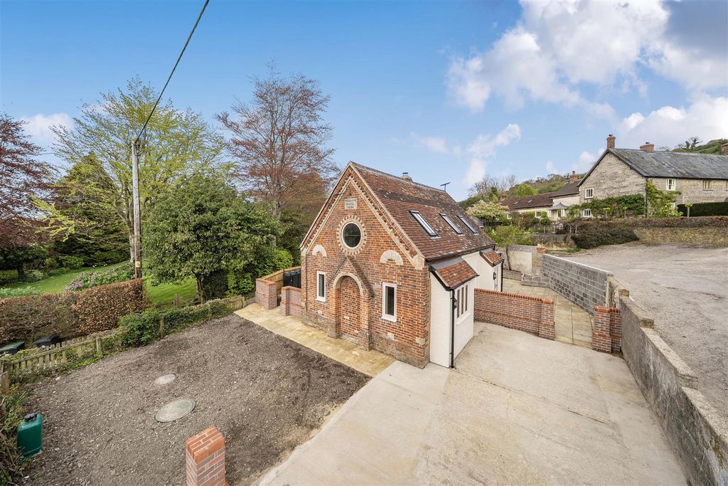 Property photo 1 of 14 Elevated