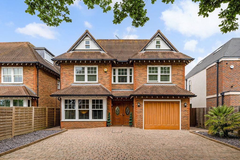 Property photo 3 of 40 109851_The Moorin...