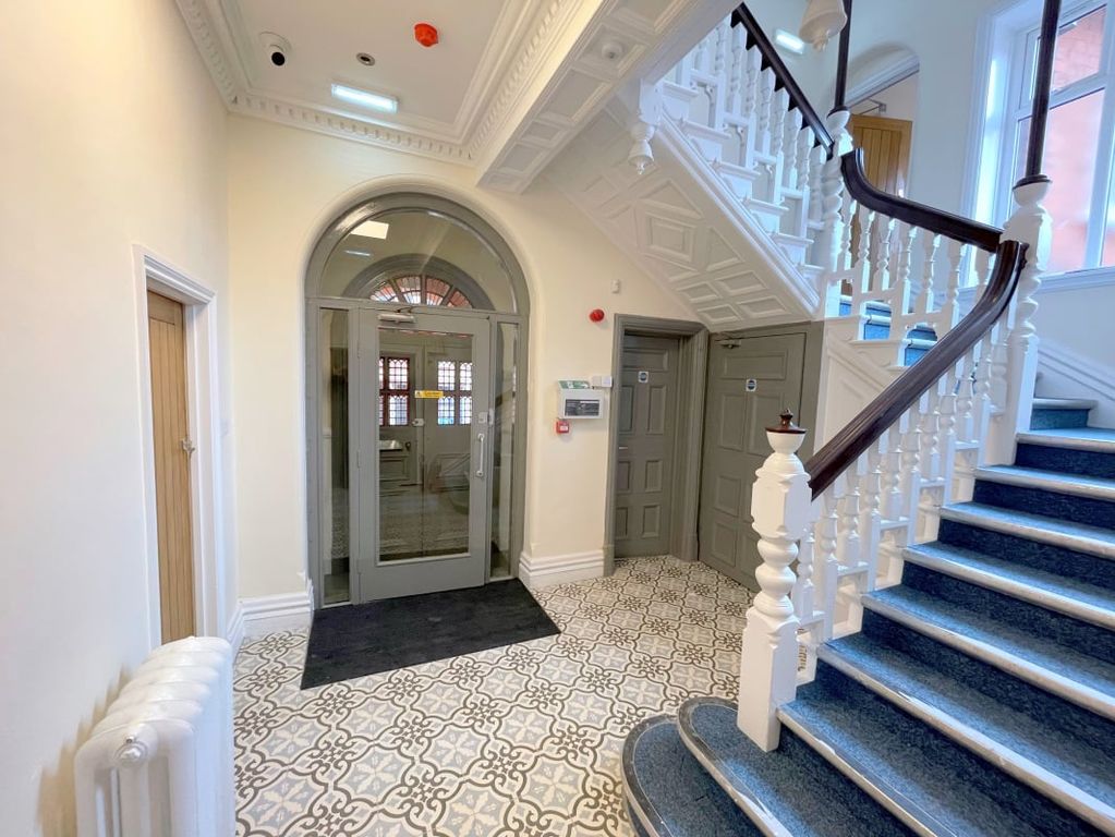 Property photo 1 of 4