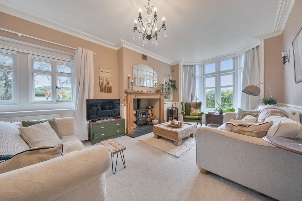 Property photo 2 of 26 Reception