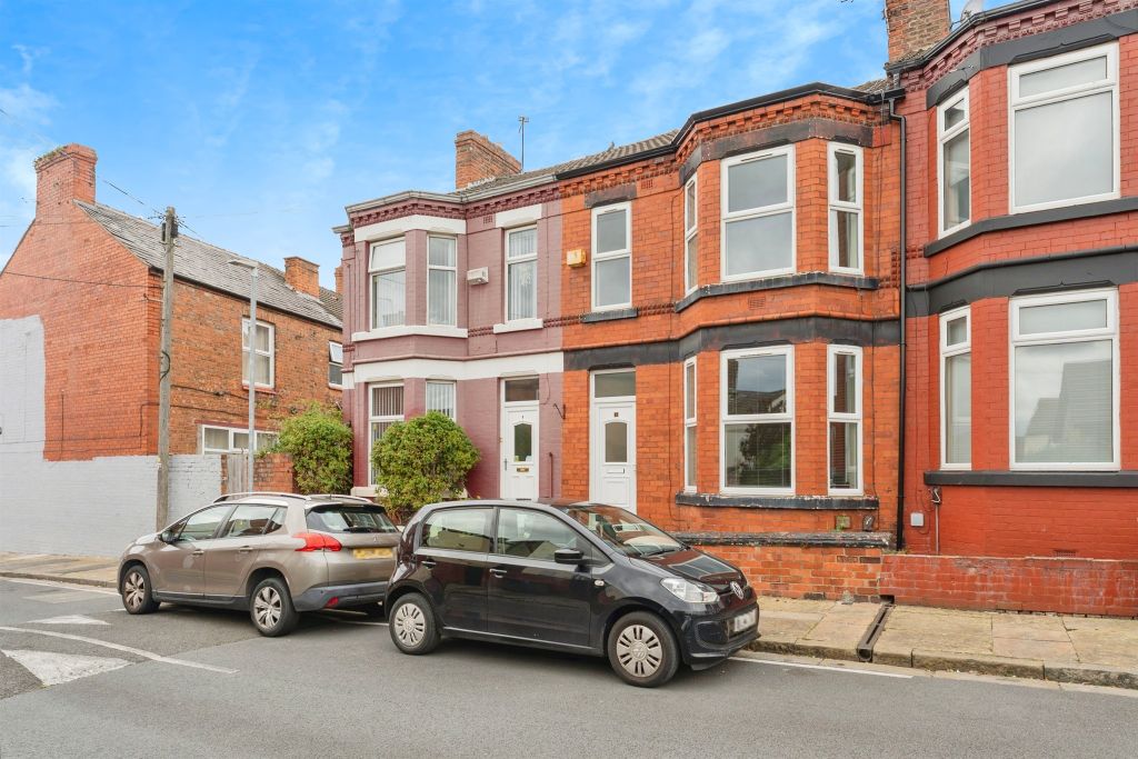 Property photo 2 of 17