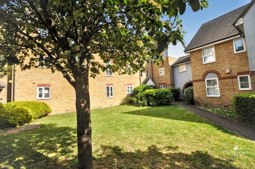 Property photo 1 of 9