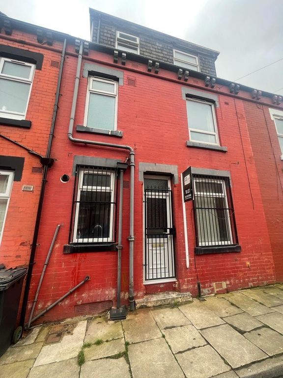 Property photo 2 of 18 2.Jpg