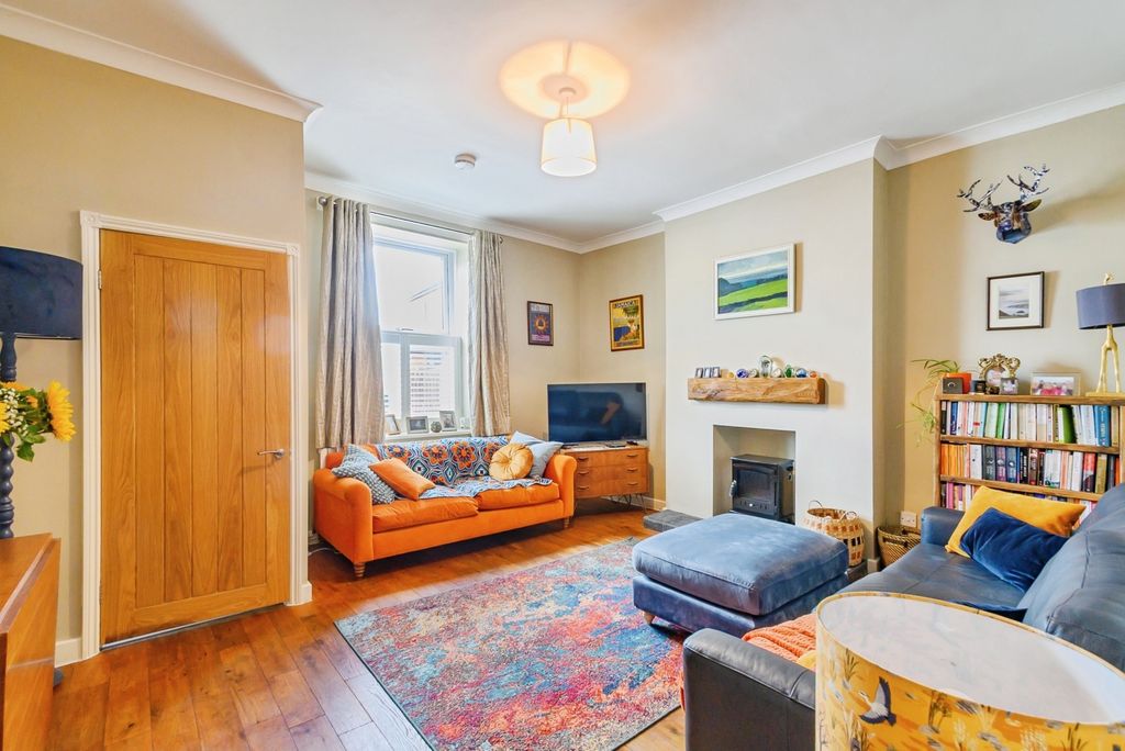 Property photo 1 of 17 Photo