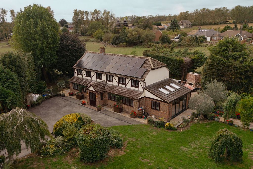 Property photo 1 of 27