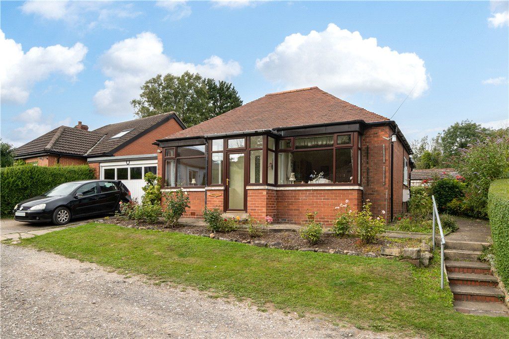Property photo 1 of 12 Front