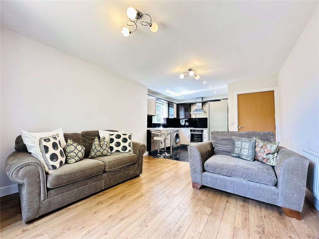 Property photo 2 of 11 Picture No. 09