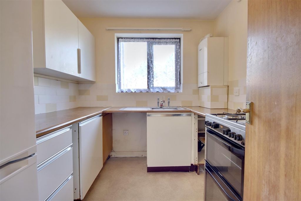 Property photo 3 of 10 4Fdbd1Fe-Ffd3-4D1A-892C-99C49118D614_1_201_A.Jpeg