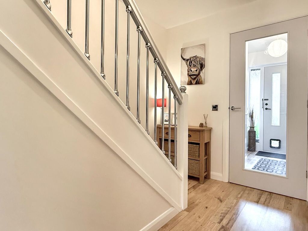 Property photo 2 of 30 Hallway