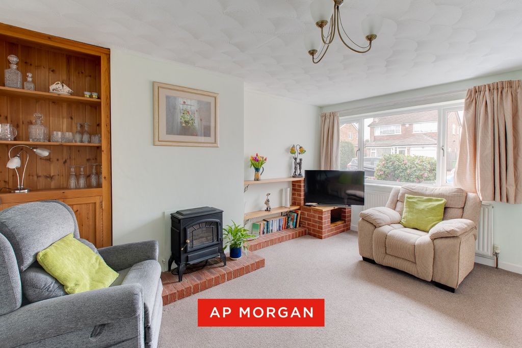 Property photo 3 of 13 Picture No. 11