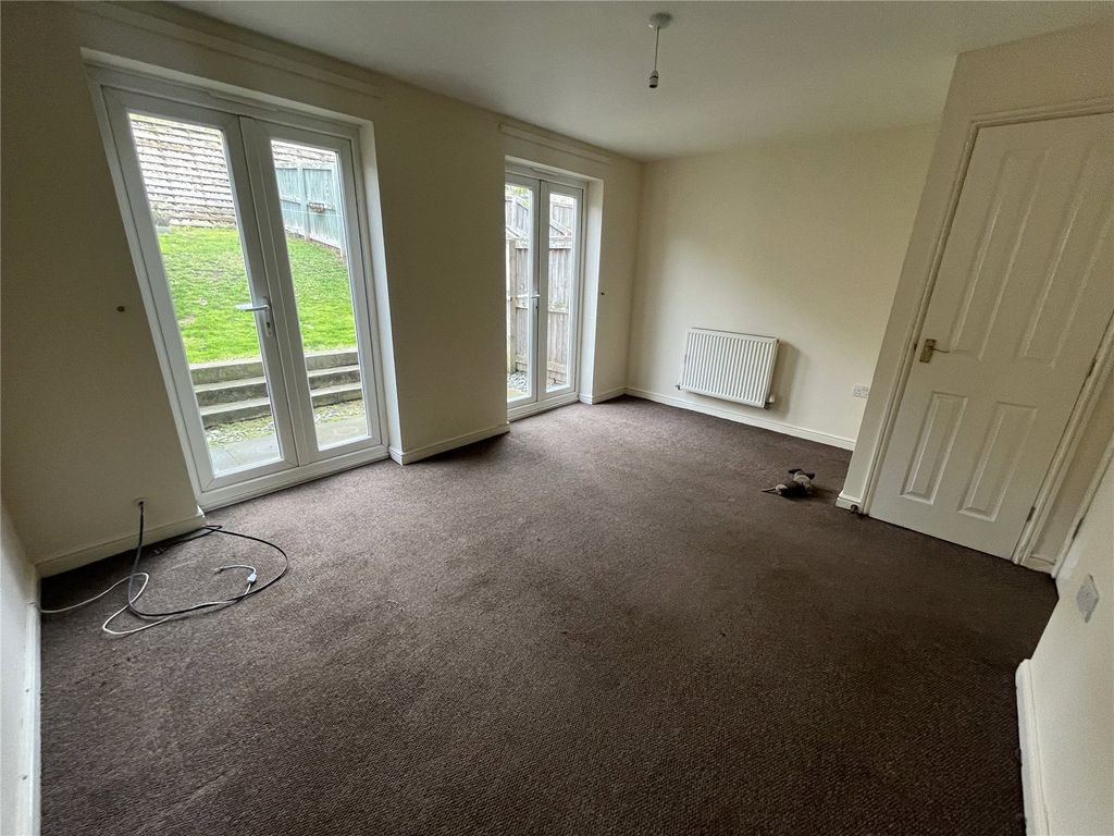 Property photo 3 of 16 Picture No. 06