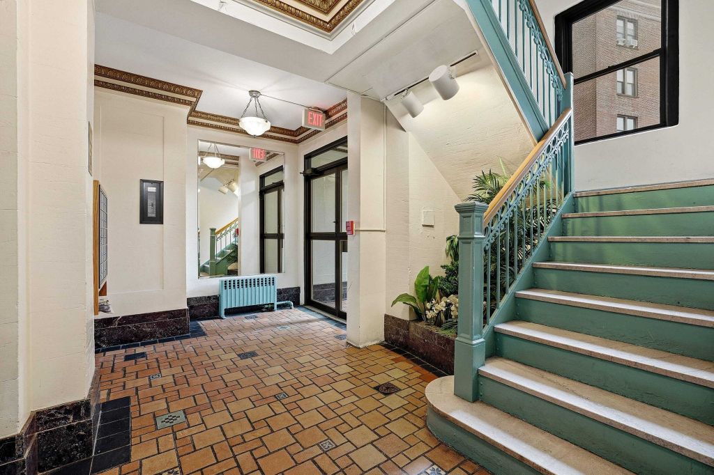 Property photo 3 of 25 <Alttext/>