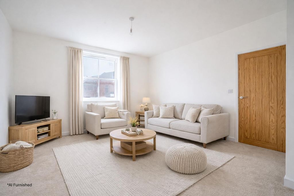 Property photo 3 of 11 Living Room