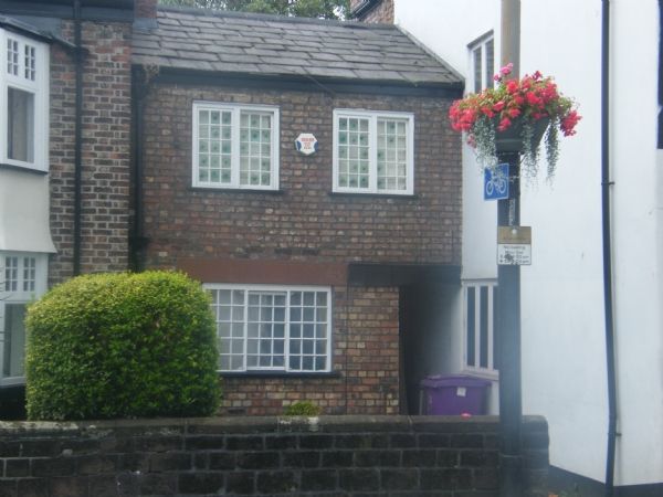 Property photo 1 of 6