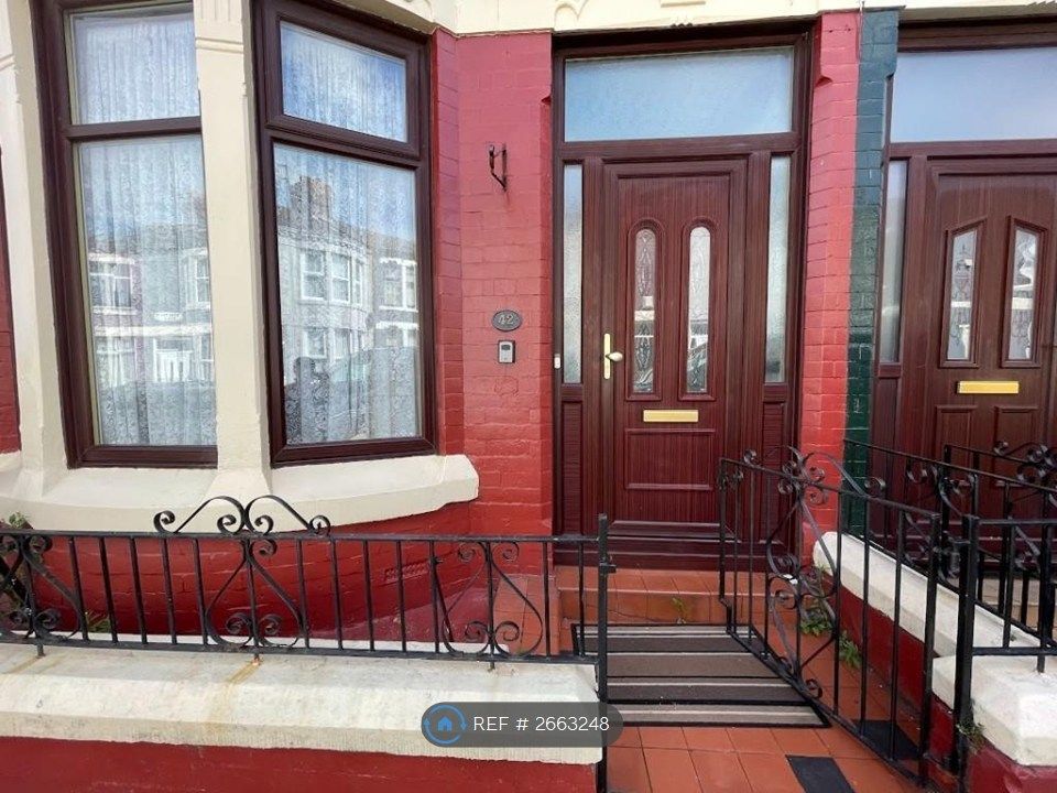 Property photo 1 of 14