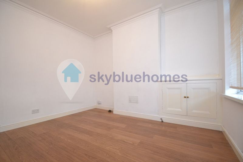 Property photo 2 of 7 Photo 7