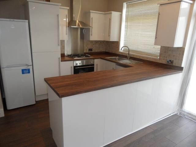 Property photo 2 of 7 37 Marmion Ave Kitchen.Jpg