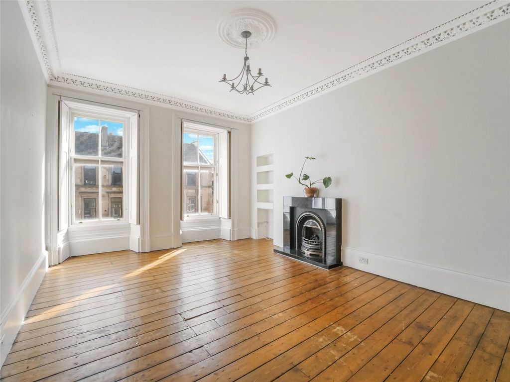 Property photo 2 of 21 Picture No. 04