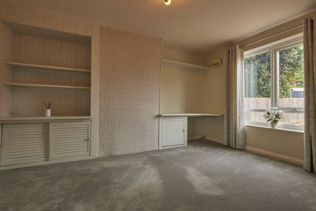 Property photo 3 of 11 Photo 6