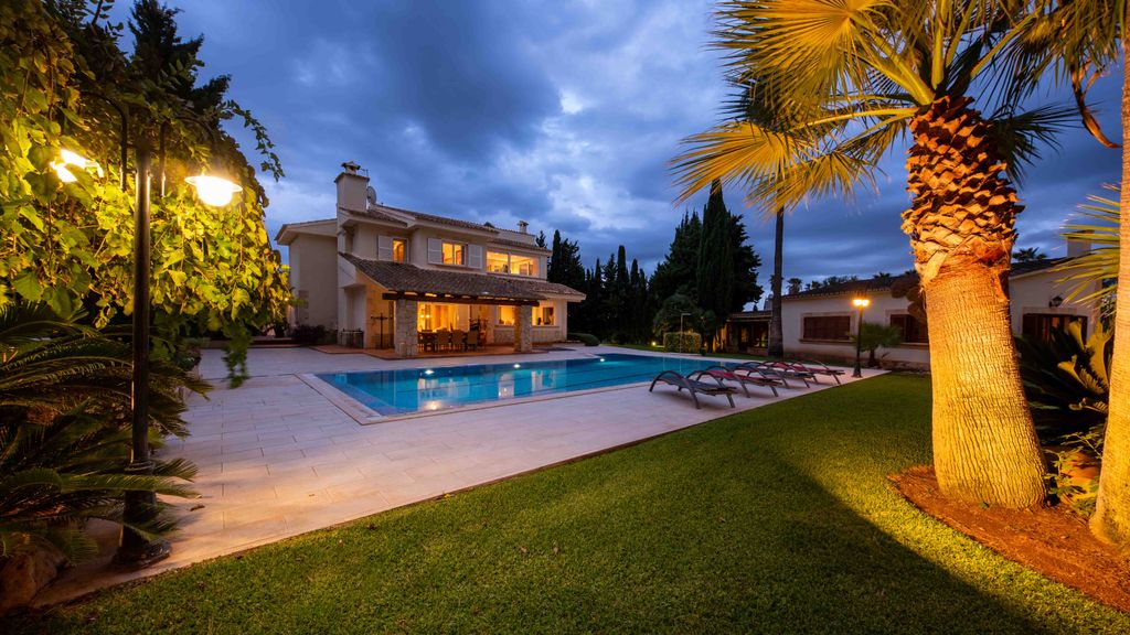 Property photo 2 of 20 67619 Small-32.Jpg