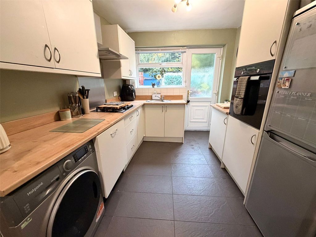 Property photo 3 of 14 Picture No. 10