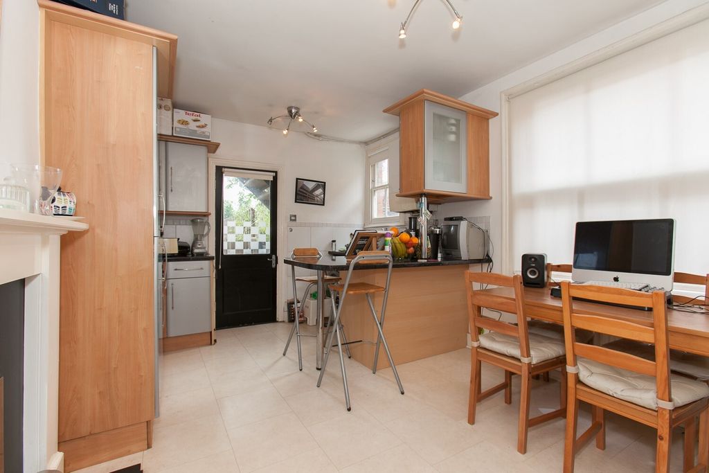 Property photo 2 of 6 Picture No. 06