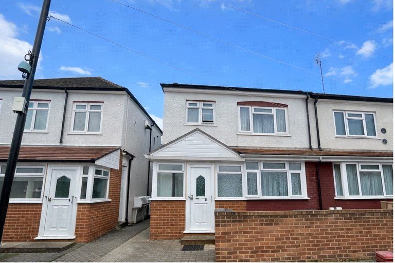 Property photo 1 of 4 Front Aspect