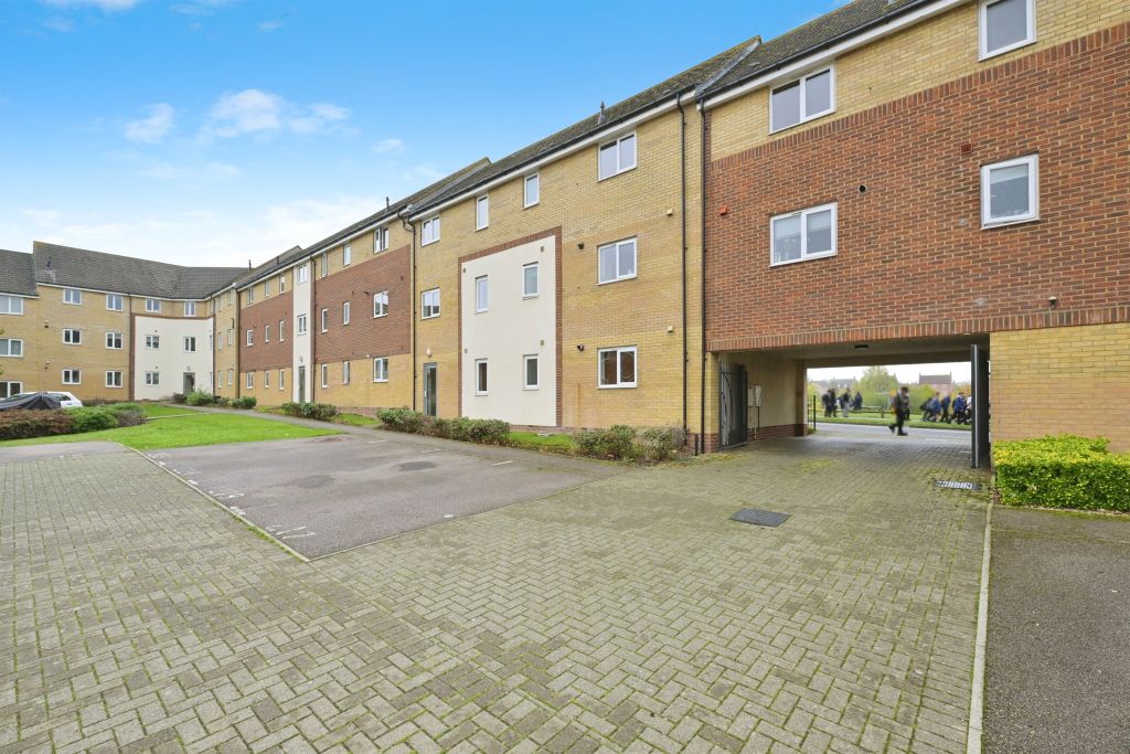 Property photo 3 of 10