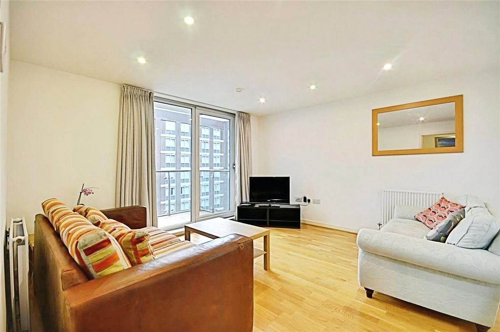 Property photo 1 of 6 Picture No. 10