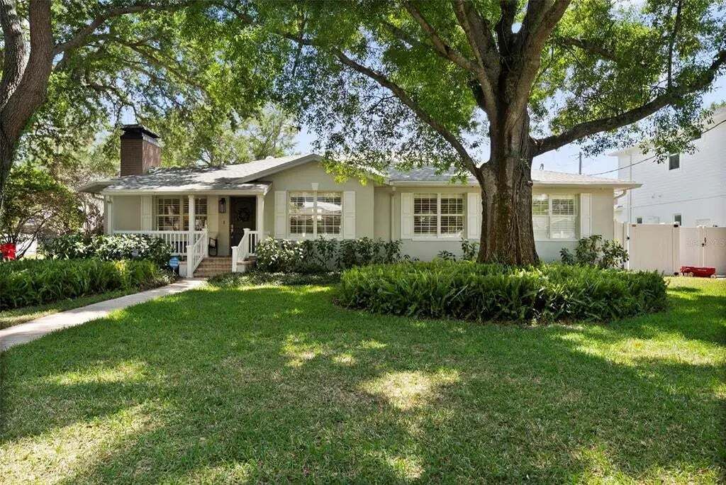 Property photo 1 of 20