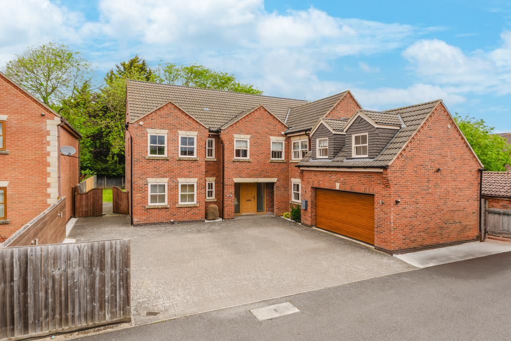 Property photo 1 of 44 244D Barton Road, Barton Seagrave-43.Jpg