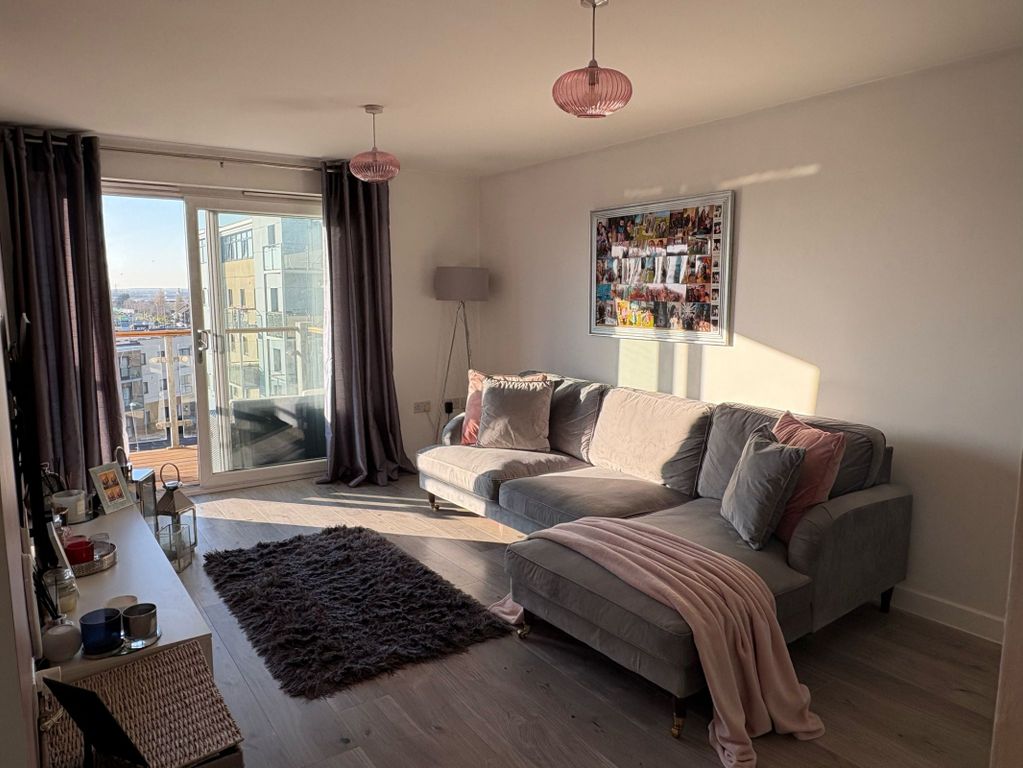 Property photo 3 of 10