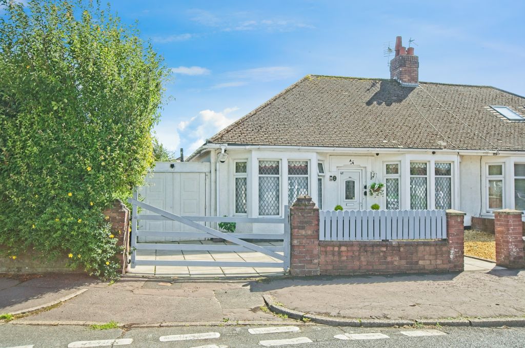 Property photo 2 of 18 Photography