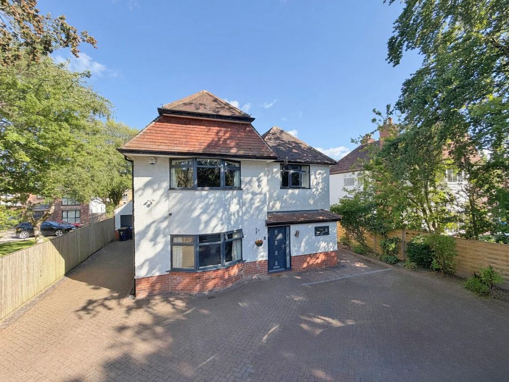 Property photo 1 of 30