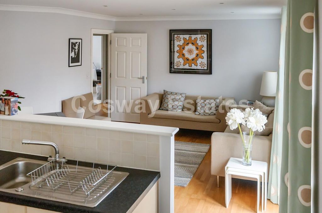 Property photo 3 of 12 F167Eb3B-B650-4383-B500-d844Ab31c322.Jpg