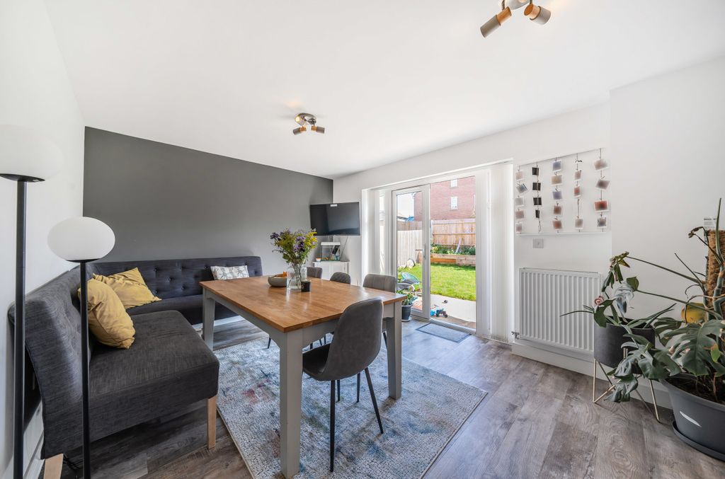 Property photo 2 of 21 1035932 (4).Jpg