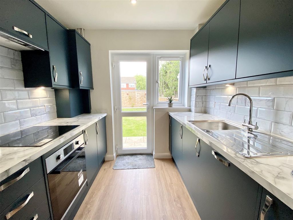 Property photo 1 of 11 4.Jpg