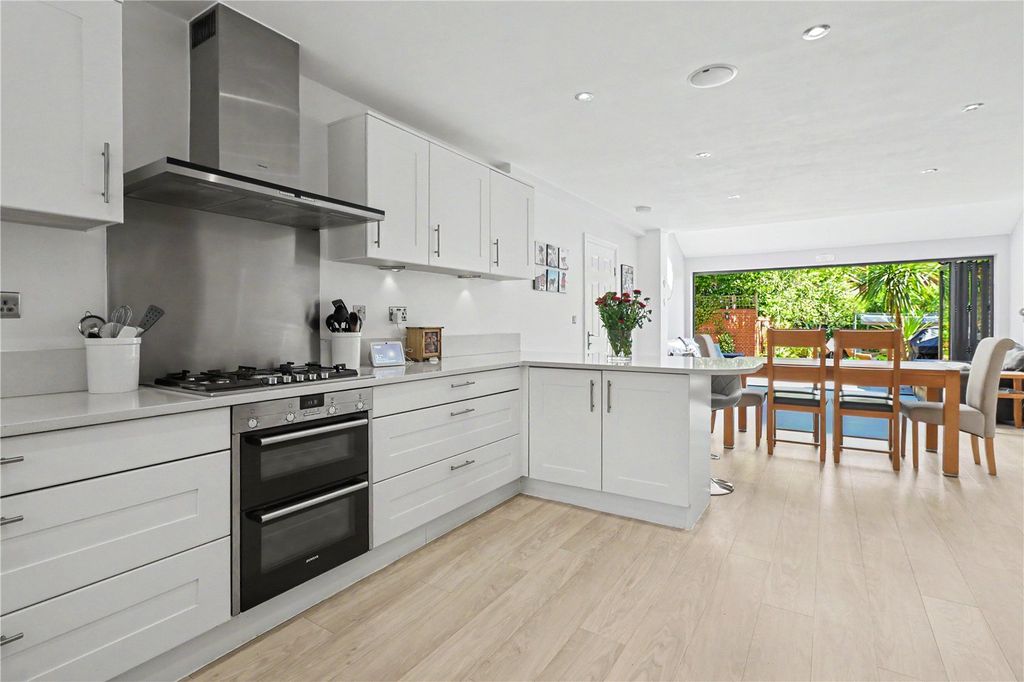 Property photo 3 of 25 Kitchen/Family Room