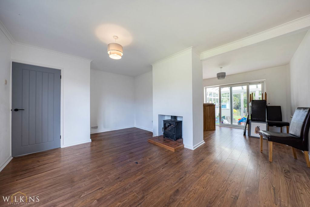 Property photo 3 of 34 Photograph