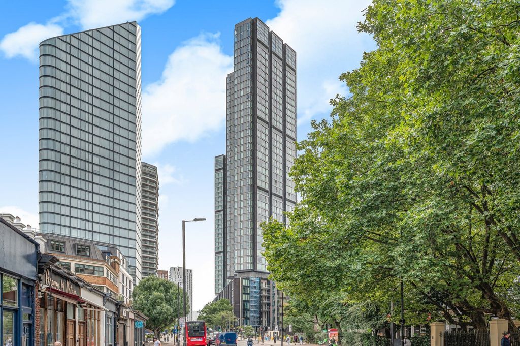 Property photo 1 of 8