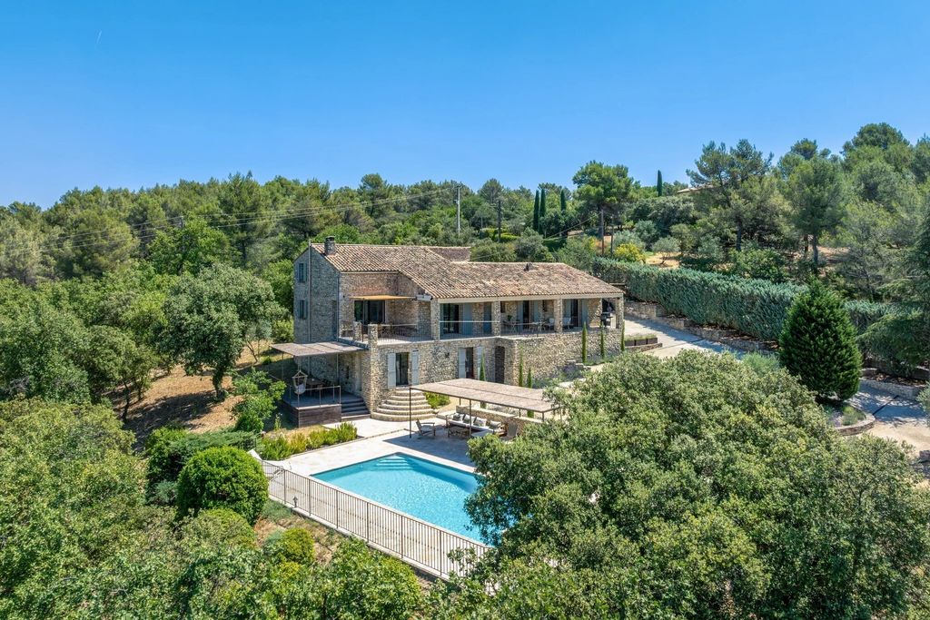 Property photo 1 of 26 Gordes / Luberon - Renovated Dry Stone Property - 220Sqm Of Living Space - Tree-Lined Garden 6,300Sqm - Heated Swimming Pool - Panoramic Views - Terraces